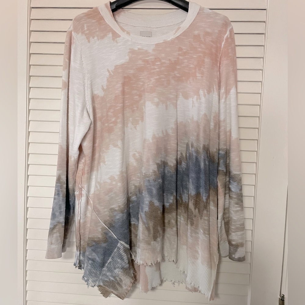 Nic+Zoe lightweight sweater in muted colors with asymmetrical hem